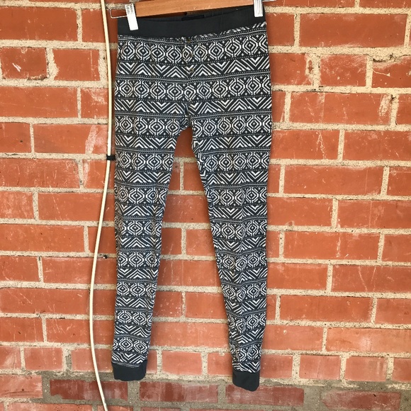 American Eagle Outfitters winter patterned lounge wear leggings size XS - Picture 4 of 4